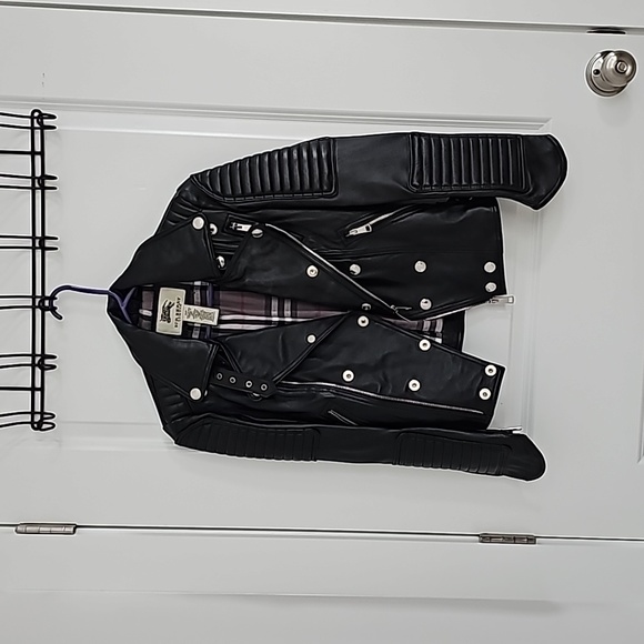 Jacket - Picture 2 of 4